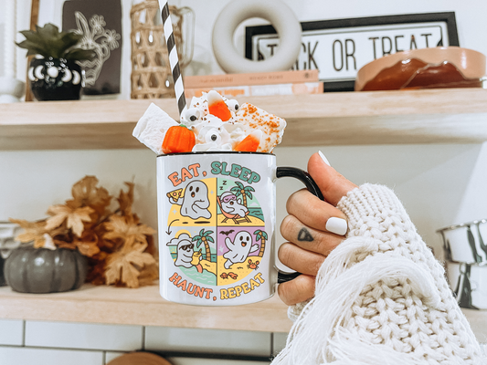 Eat, Sleep, Haunt, Repeat Tasse