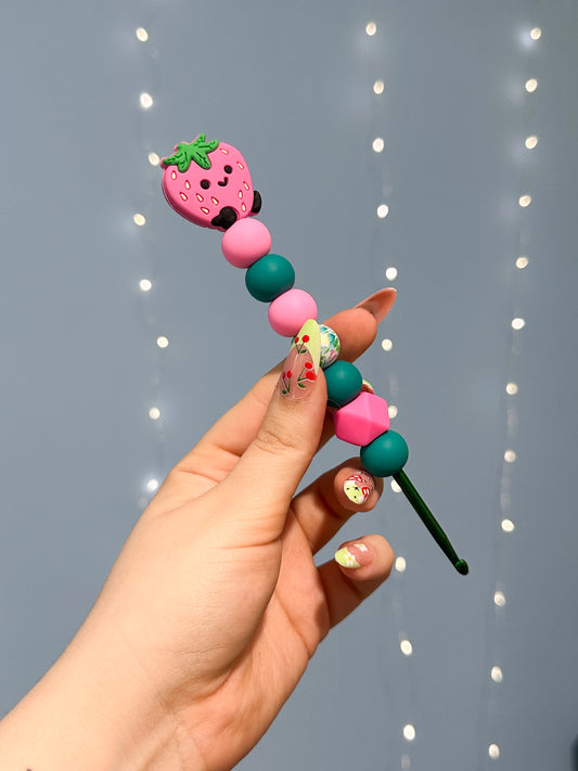 Häkelnadel 4mm Erdbeere Rosa