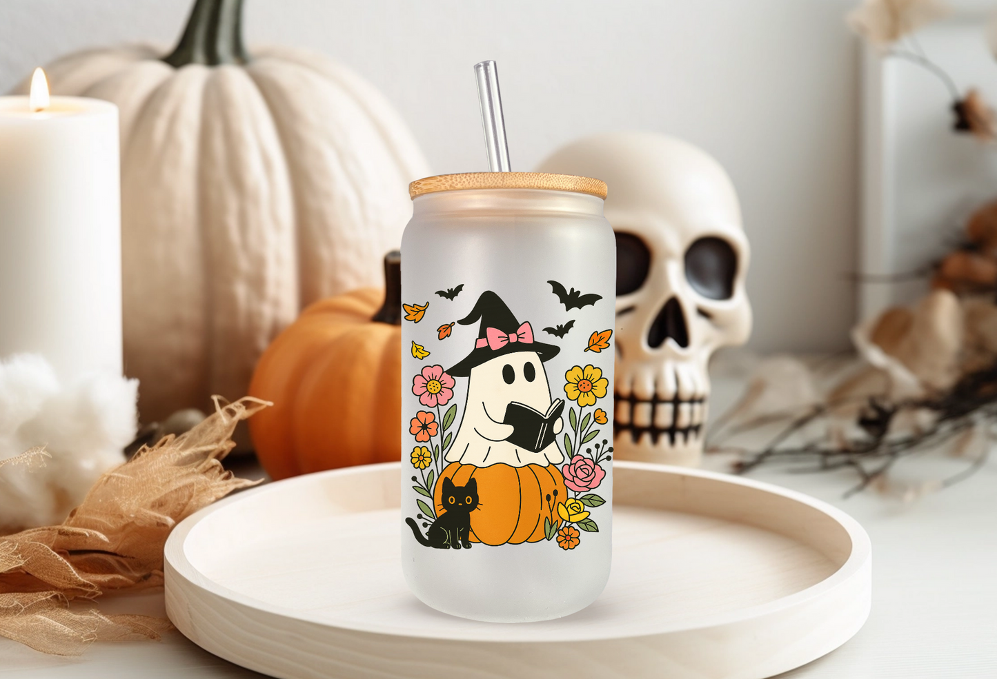 Ghosty & Kitty reading on a pumpkin Glas
